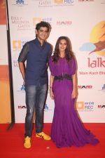 Shibani Dandekar, Gaurav Kapoor at Lalkaar concert by Farhan Akhtar_s MARD foundation at Amphitheater in bandra on 14th Feb 2019 (16)_5c6667b3d9410.jpg