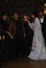 Salman Khan at Sonakshi Sinha_s wedding reception in four bungalows, andheri on 17th Feb 2019 (39)_5c6a644e063d1.jpg