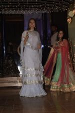 Sonakshi Sinha_s wedding reception in four bungalows, andheri on 17th Feb 2019 (93)_5c6a6494d21b7.jpg