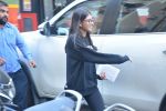 Karisma Kapoor_s daughter Samiera spotted at maple store in bandra on 19th Feb 2019 (1)_5c6d070480901.jpg