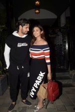 Sidharth Malhotra, Parineeti Chopra spotted at Soho House juhu on 19th Feb 2019 (22)_5c6d081816e65.jpg