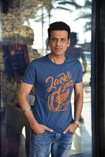 Manoj Bajpai at the promotion of film Sonchiriya on 20th Feb 20919 (10)_5c6fa571a98c6.jpg