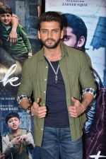 Zaheer Iqbal at trailer preview of Notebook on 21st Feb 2019 (18)_5c6fb0b5802ff.jpg