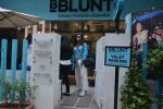 Arjun Rampal & Gabriella spotted spotted at bblunt bandra on 26th Feb 2019 (4)_5c7645b159b37.jpg