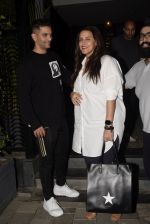 Neha Dhupia, Angad Bedi spotted at Soho House juhu on 26th Feb 2019 (13)_5c76465c824e9.jpg