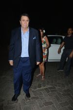 Randhir Kapoor spotted at ministry of crabs at bandra on 23rd Feb 2019 (20)_5c763c686f31a.jpg