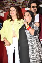 Bharti Singh, Ridhima Pandit at the lauch of new show khatra khatra khatra on 8th March 2019 (21)_5c86155372dd0.jpg