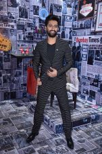 Vicky Kaushal at Times Fresh Face Grand Finale on 9th March 2019 (1)_5c86109376d3f.jpg