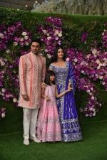 Aishwarya Rai Bachchan, Abhishek Bachchan, Aaradhya Bachchan at Akash Ambani & Shloka Mehta wedding in Jio World Centre bkc on 10th March 2019 (9)_5c8766d994dbc.jpg