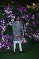 Sidharth Malhotra at Akash Ambani & Shloka Mehta wedding in Jio World Centre bkc on 10th March 2019 (17)_5c876fba15429.jpg