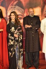 Madhuri Dixit, Sanjay Dutt at the Teaser launch of KALANK on 11th March 2019 (65)_5c88aedccc607.jpg