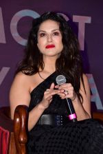 Sunny leone at launch of 11wickets.com on 12th March 2019 (68)_5c88cdcdcc97e.JPG
