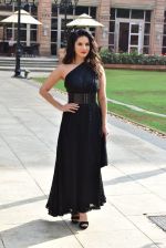Sunny leone at launch of 11wickets.com on 12th March 2019 (69)_5c88cdcf0429f.JPG