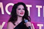 Sunny leone at launch of 11wickets.com on 12th March 2019 (73)_5c88cdd3f179f.JPG