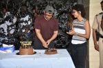 Aamir khan birthday celebration at his house on 14th March 2019 (25)_5c8a0e1e6d33a.jpg