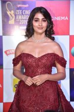 Pooja Hegde at Zee cine awards red carpet on 19th March 2019 (275)_5c91ea271b809.jpg