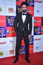 Vicky Kaushal at Zee cine awards red carpet on 19th March 2019 (36)_5c91e3f3f373d.jpg
