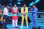 Himesh Reshammiya at super dancers on 26th May 2019 (21)_5cebe2dd8047f.jpg