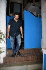 Sunny Deol spotted at a party in. Olive bandra on 26th May 2019 (14)_5cebe2c87d4ed.JPG