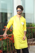 Shahid Kapoor at Sun n sand for the promotion of Kabir sing on 1st June 2019 (8)_5cf615326a88c.jpg