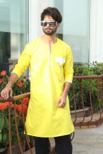Shahid Kapoor at Sun n sand for the promotion of Kabir sing on 1st June 2019 (9)_5cf615355b990.jpg