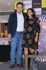 Zoya Akhtar Unveil The Book Of Author Amish Tripathi Raavan Enemy Of Aryavarta on 3rd June 2019 (18)_5cf62b90cd88a.jpg