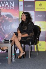 Zoya Akhtar Unveil The Book Of Author Amish Tripathi Raavan Enemy Of Aryavarta on 3rd June 2019 (28)_5cf62ba50e670.jpg