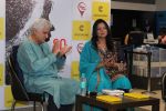 Javed Akhtar At The Launch Of Author Sonal Sonkavde 2nd Book _SO WHAT_ on 10th June 2019 (42)_5d02407e57645.jpg