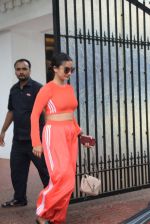 Patralekha spotted at Anand Pandit_s house in juhu on 15th June 2019 (70)_5d074464ce4ae.JPG
