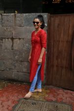 Saiyami Kher spotted at bandra on 18th June 2019 (19)_5d09d77018307.jpg