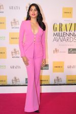 Janhvi Kapoor at the Red Carpet of 1st Edition of Grazia Millennial Awards on 19th June 2019 on 19th June 2019  (50)_5d0b32eb1f548.jpg