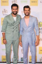 Vicky Kaushal, Sunny Kaushal at the Red Carpet of 1st Edition of Grazia Millennial Awards on 19th June 2019 on 19th June 2019  (19)_5d0b34356abdb.jpg