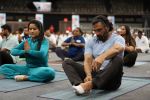 Sunil Shetty at world yoga day in NSCI worli on 21st June 2019 (6)_5d0de78968eff.jpg
