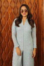 Sonakshi Sinha Spotted Sun N Sand, Juhu For Their Upcoming Film Khandaani Shafakhana on 22nd June 2019 (34)_5d0f3153cbe78.jpg