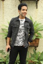 Tusshar Kapoor at the Screening of Alt Balaji_s new web series Boo Sabki Phategi in sunny sound juhu on 25th June 2019 (10)_5d1317614ded3.jpg