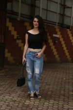 Shivleeka Oberoi spotted at bandra on 27th June 2019 (10)_5d15c9dfe672b.jpg