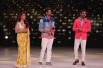 Hrithik Roshan, Madhuri Dixit on the sets of colors Dance Deewane in filmcity on 2nd July 2019 (52)_5d1c5059ce300.jpg