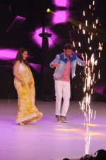 Hrithik Roshan, Madhuri Dixit on the sets of colors Dance Deewane in filmcity on 2nd July 2019 (62)_5d1c50a804028.jpg