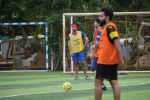 Ranbir Kapoor playing football at juhu on 7th July 2019 (49)_5d22f2f6bc7a5.JPG