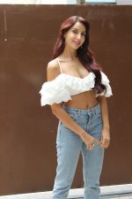 Nora Fatehi Spotted Of T Series Office For Promote Film Batla House on 18th July 2019 (16)_5d316a557ff3c.JPG