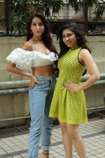 Nora Fatehi, Tulsi Kumar Spotted Of T Series Office For Promote Film Batla House on 18th July 2019 (18)_5d316a69df9a0.JPG