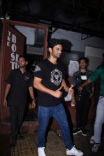 Sushant Singh Rajput spotted at bandra on 18th July 2019 (38)_5d31763ae653e.JPG