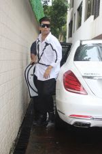 Karan Johar at prayer meet of  Kaykasshan Patel_s husband Areef Patel at his house in bandra  on 30th July 2019 (82)_5d414bd0cca31.jpg