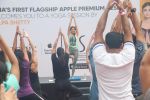  Shilpa Shetty conducts a yoga event at Phoenix lower parel on 4th Aug 2019 (8)_5d47d6ae367a4.JPG
