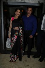 Madhuri Dixit, Salman Khan at the 25years celebration of Hum Apke hai Kaun at liberty cinema on 10th Aug 2019 (68)_5d5b99d55cfea.jpg