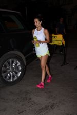 Malaika Arora spotted at gym in bandra on 19th Aug 2019 (8)_5d5b9e73e0ff1.JPG