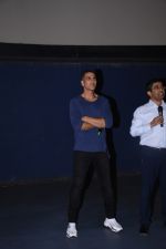 Akshay Kumar attends the special screening of film Mission Mangal hosted for BMC workers at plaza cinema in Dadar on 20th Aug 2019 (21)_5d5cf5202f584.JPG