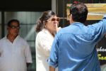 Alka Yagnik at the funeral of Mohammed Zahur Khayyam on 20th Aug 2019 (42)_5d5cf5180c663.jpg