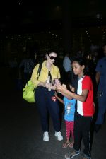 Ameesha Patel spotted at airport on 20th Aug 2019 (76)_5d5cf477e27e8.JPG
