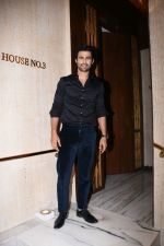 Freddy Daruwala at Manish Malhotra_s party at his home in bandra on 20th Aug 2019 (154)_5d5cf9fc59a95.JPG